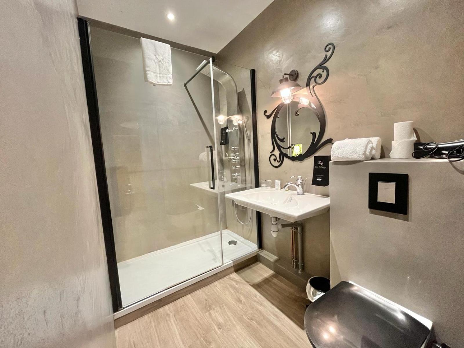 Logis Hotel Le Rivage Gien Exterior photo