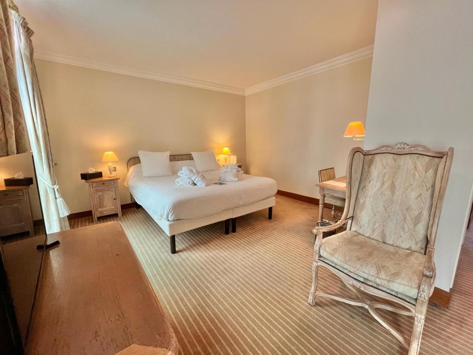 Logis Hotel Le Rivage Gien Exterior photo