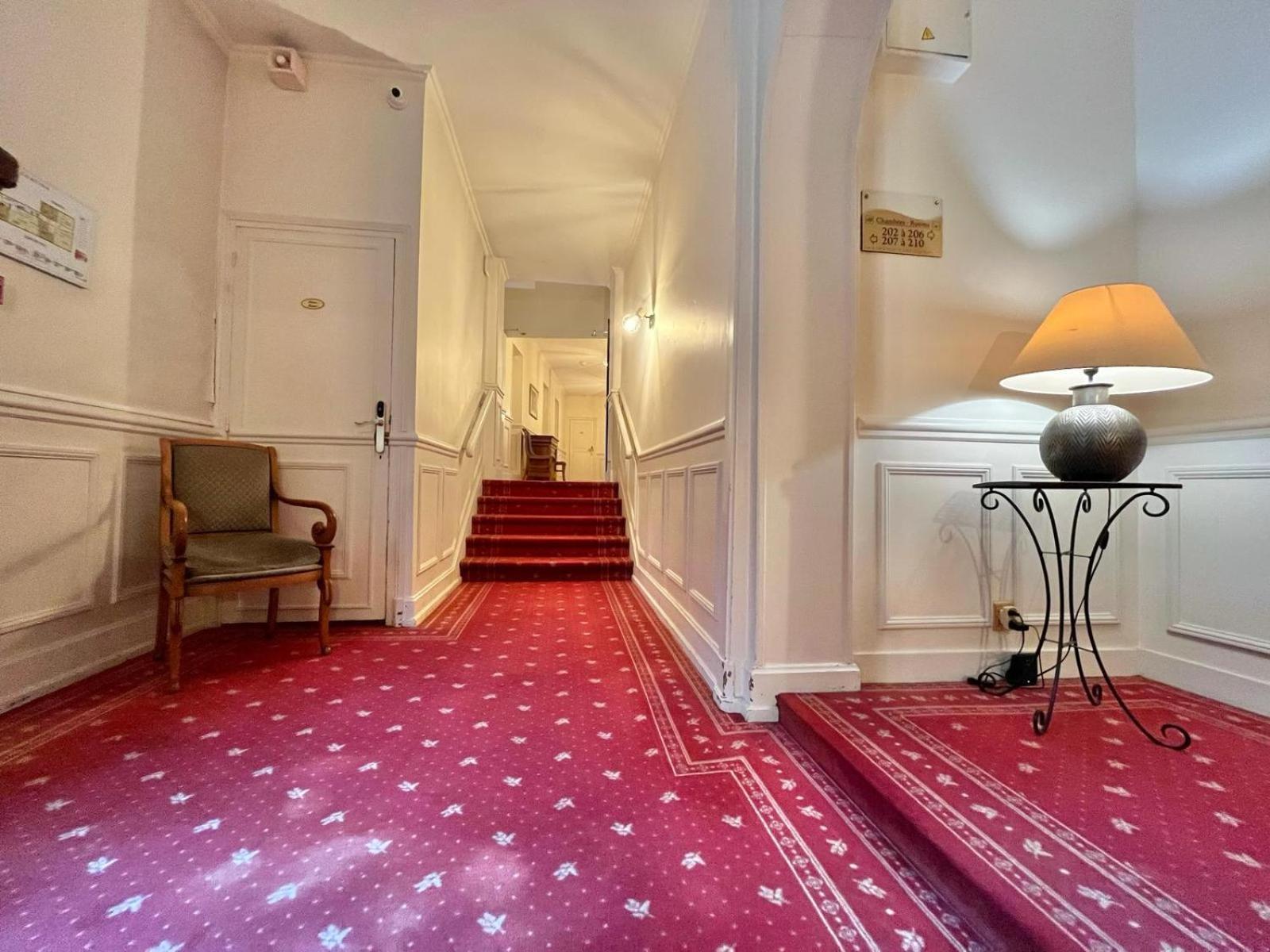 Logis Hotel Le Rivage Gien Exterior photo